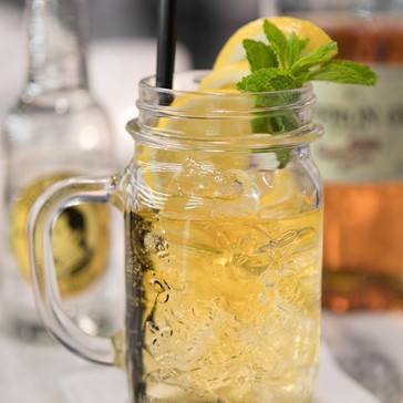 Buckhuser Afterwork - Cooler Sound, Snacks & Drinks